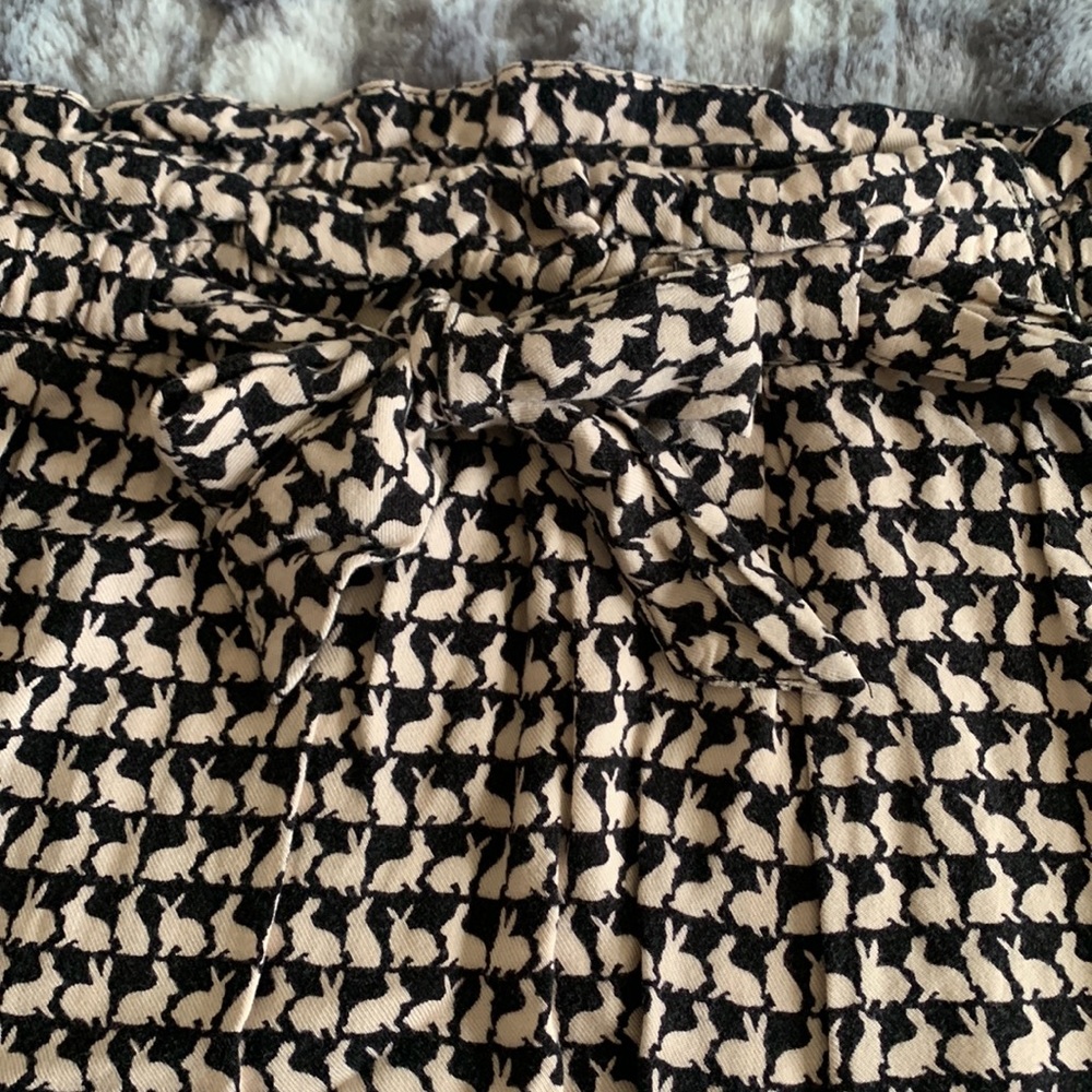 Divided by H&M Black and Cream Rabbit Print Skirt w/ Sash & Pockets | Size 12